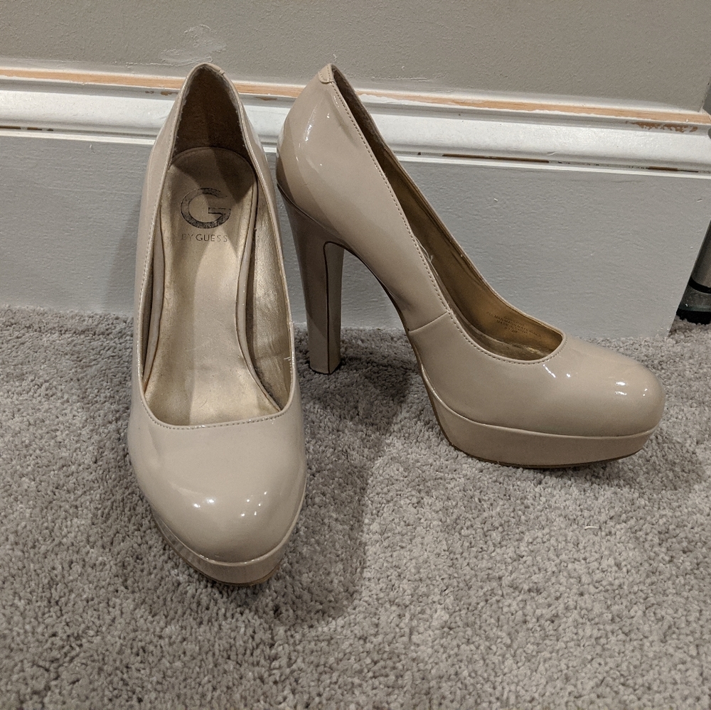 Guess Platform Heels Size 9 1/2